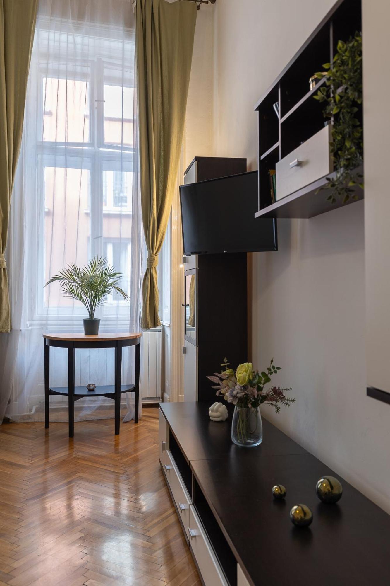Raday Corner Apartment بودابست المظهر الخارجي الصورة
