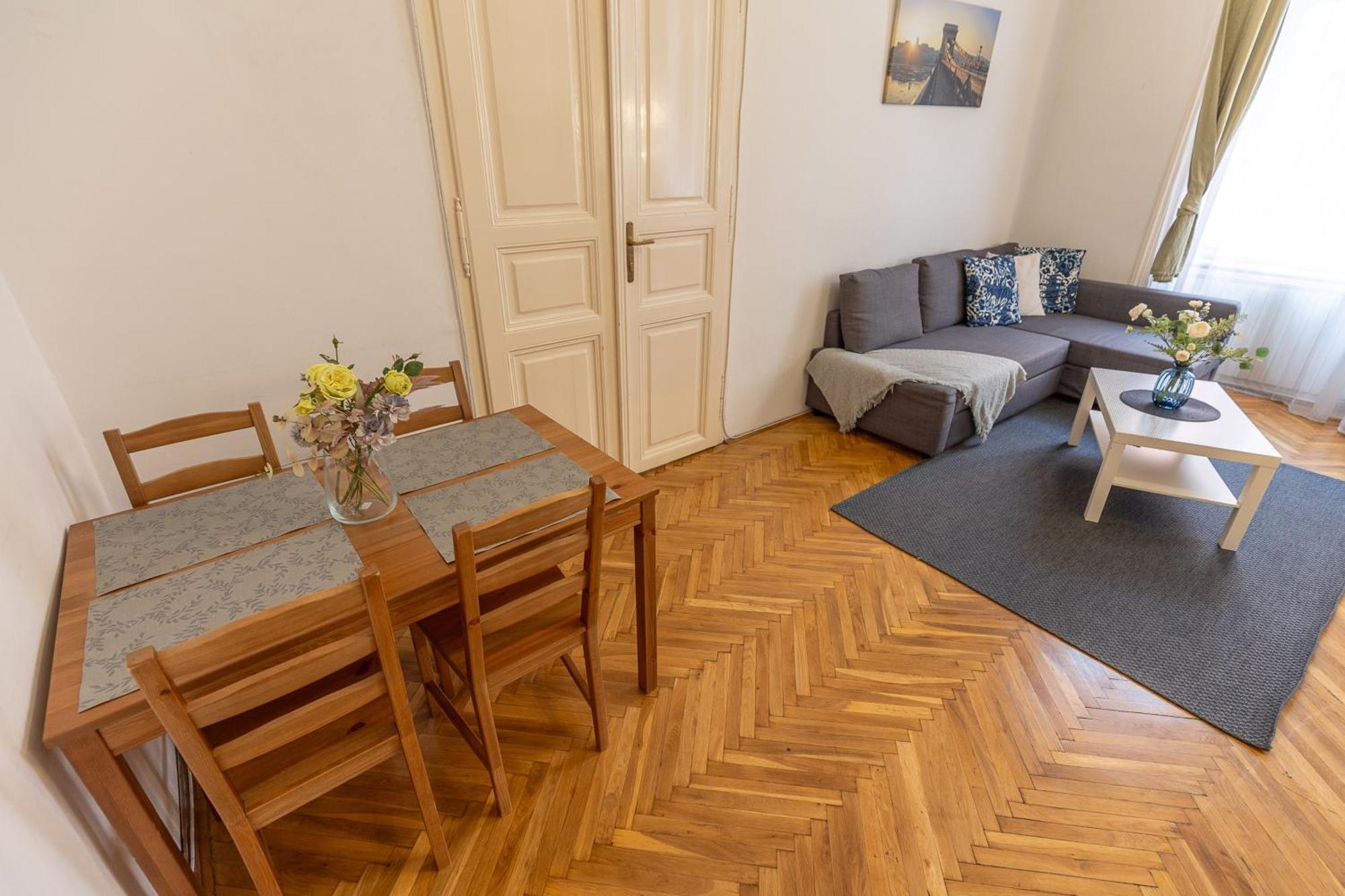 Raday Corner Apartment بودابست المظهر الخارجي الصورة